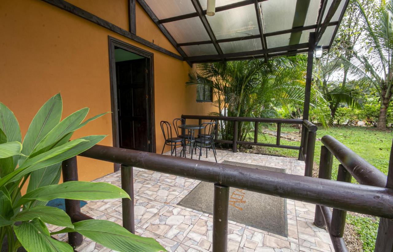 Cabanas Rio Escondido En La Fortuna Екстериор снимка