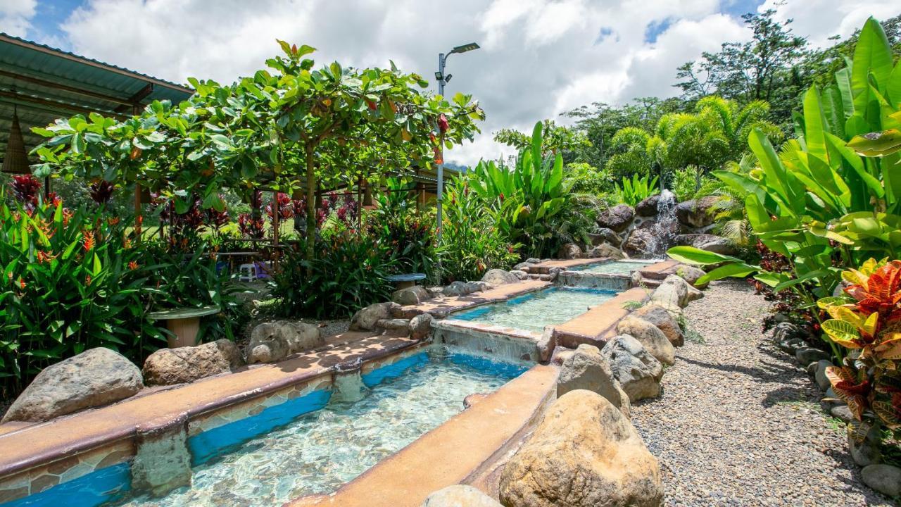 Cabanas Rio Escondido En La Fortuna Екстериор снимка