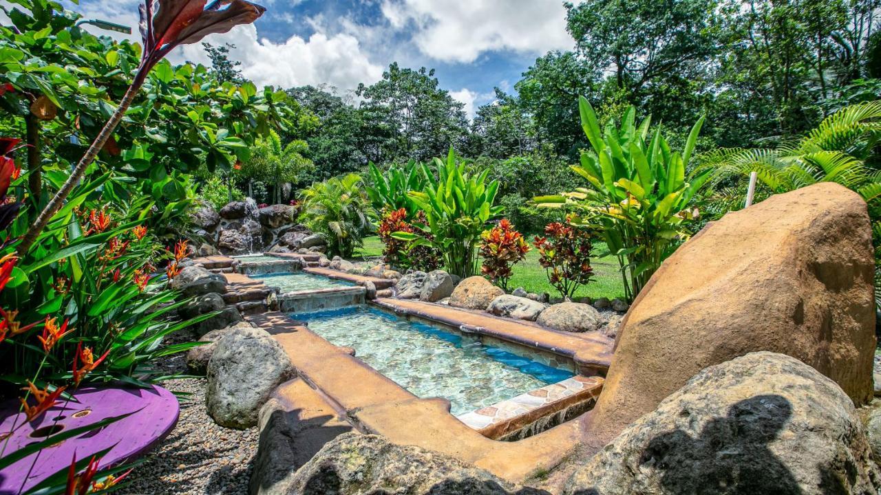 Cabanas Rio Escondido En La Fortuna Екстериор снимка