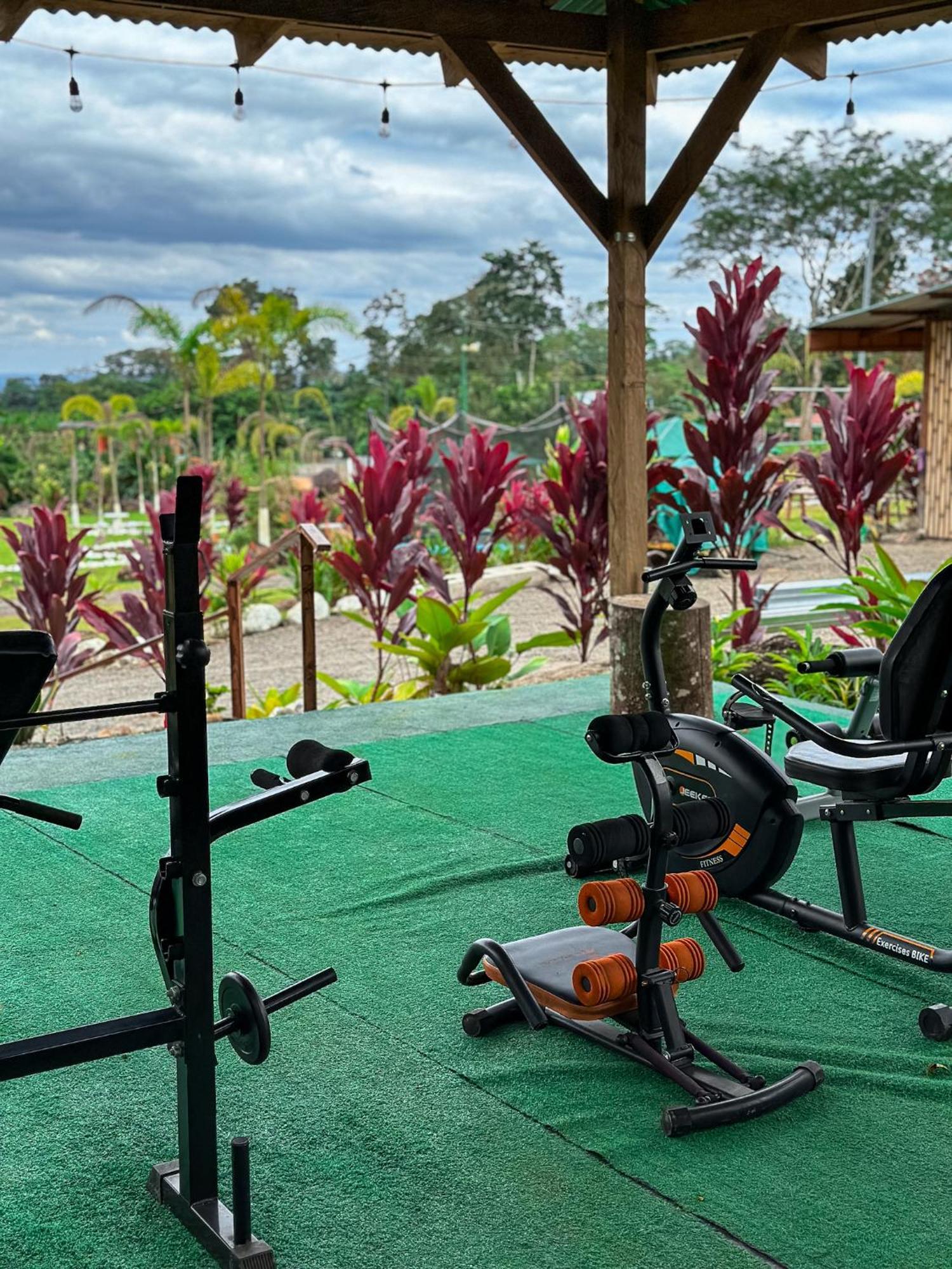 Cabanas Rio Escondido En La Fortuna Екстериор снимка
