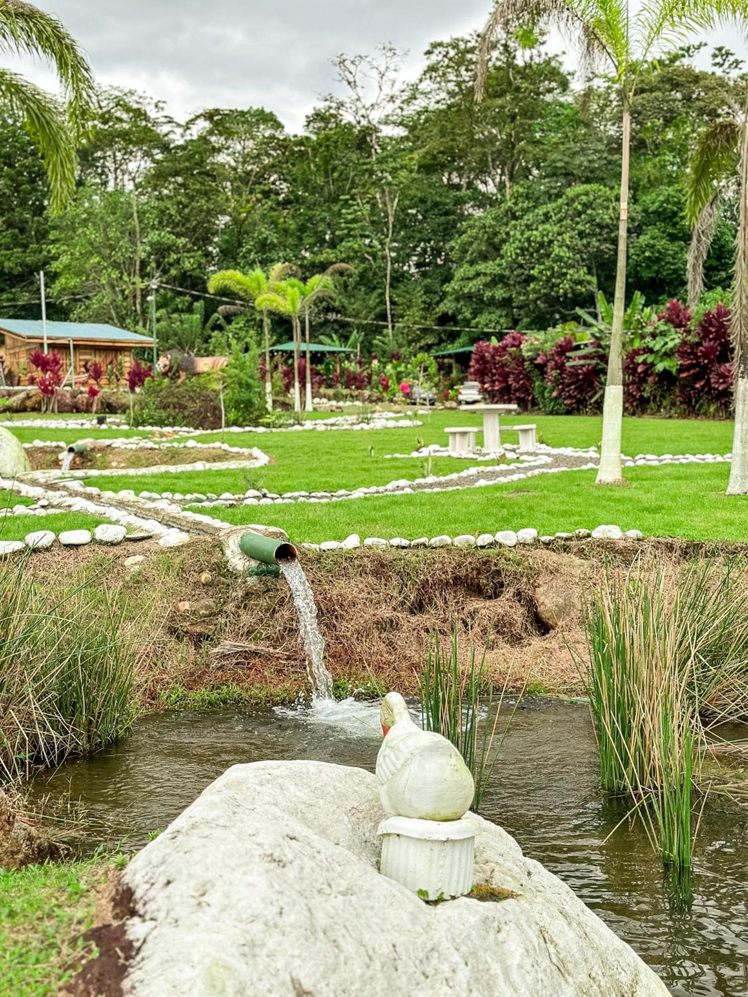 Cabanas Rio Escondido En La Fortuna Екстериор снимка