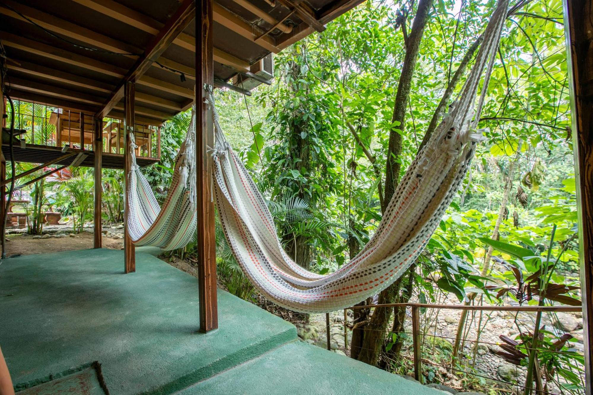 Cabanas Rio Escondido En La Fortuna Екстериор снимка
