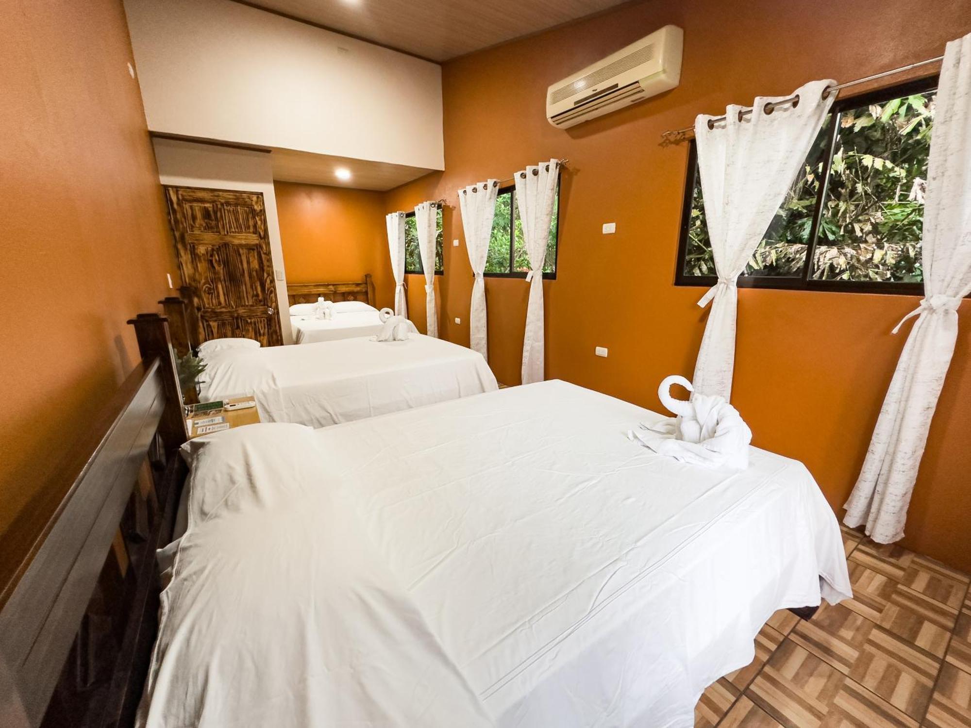 Cabanas Rio Escondido En La Fortuna Екстериор снимка