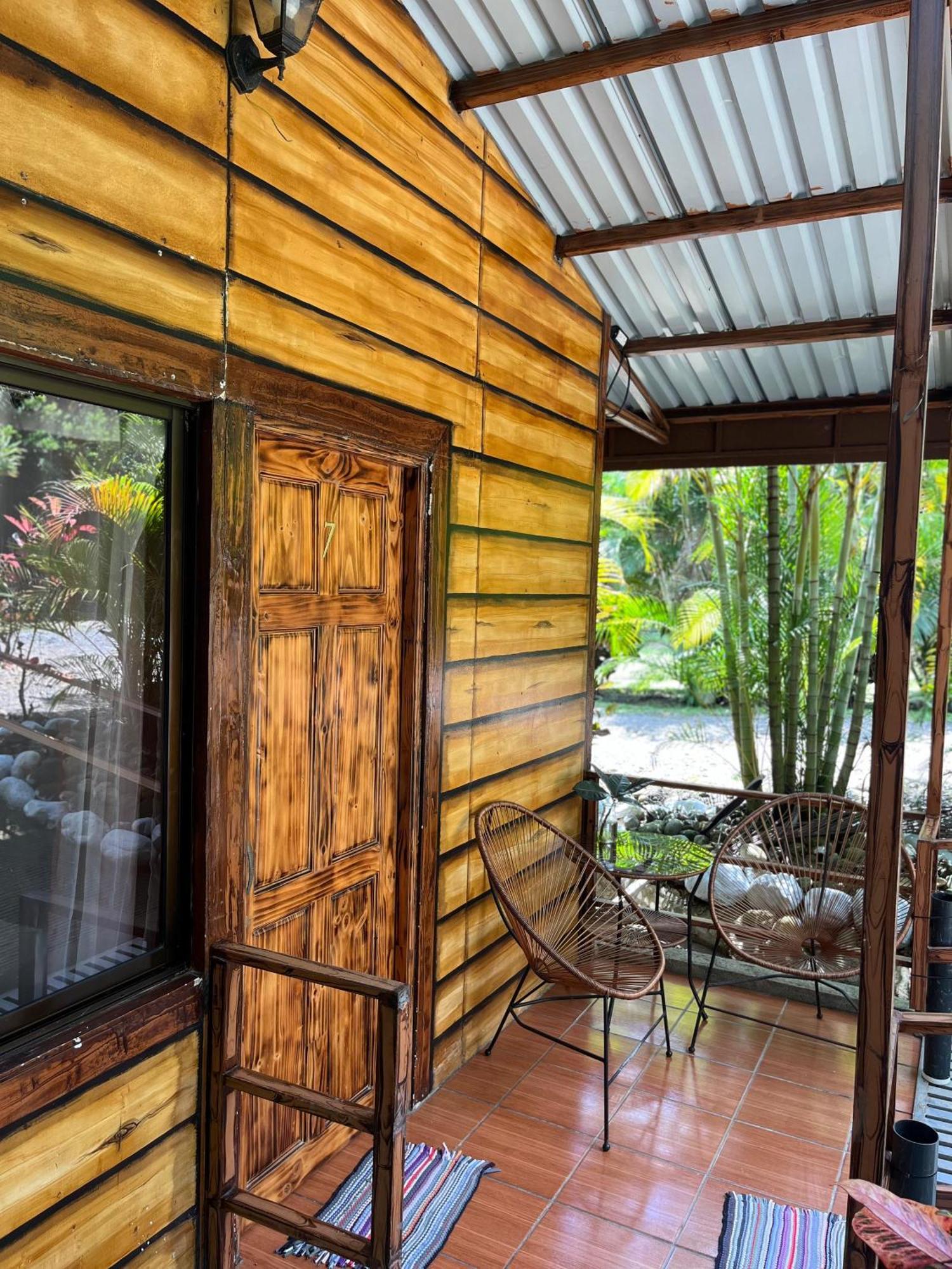 Cabanas Rio Escondido En La Fortuna Екстериор снимка